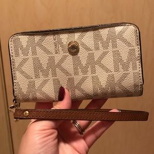 Michael Kors wallet
